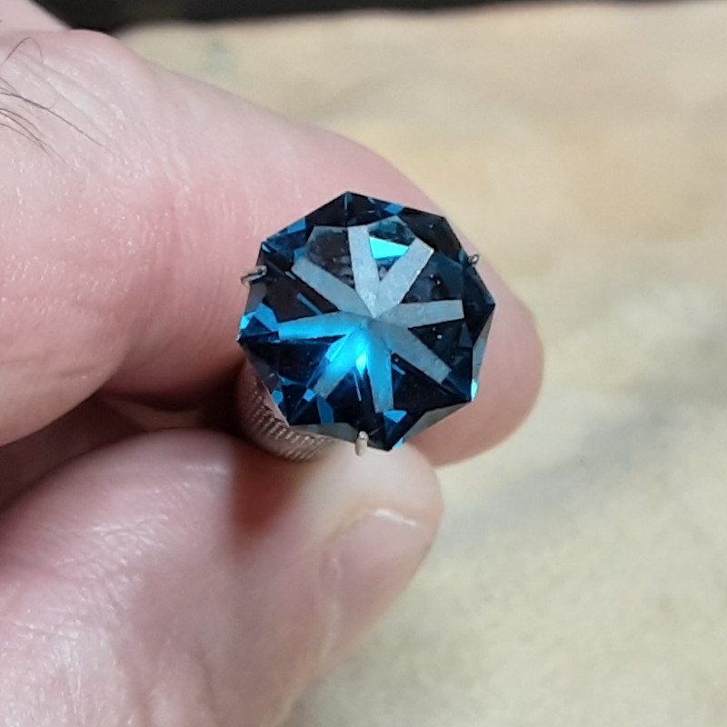 Apostate - blue spinel gemstone